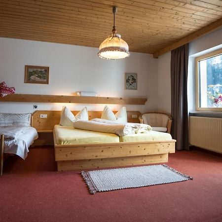 Haus Lutz Apartment Nauders Luaran gambar